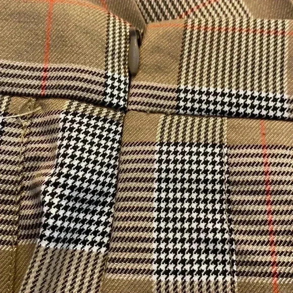 BAGATELLE Collection Houndstooth Plaid Pleated Lined Mini Skirt Size Med… - Picture 8 of 11